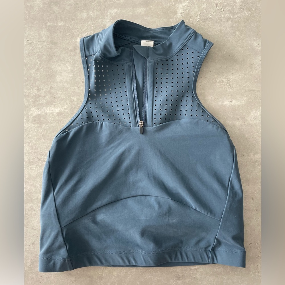 Racer back lululemon built in bra top